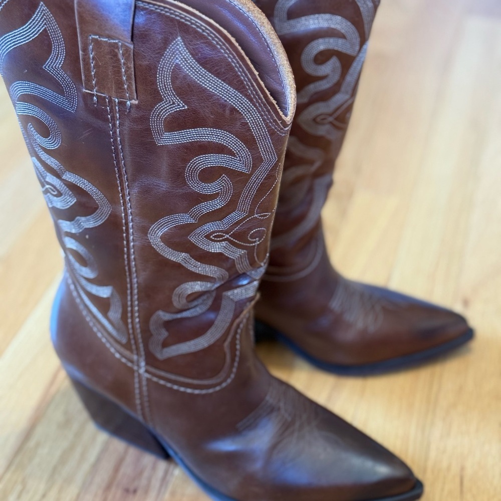 Steve Madden Brown Western Cowboy Boots